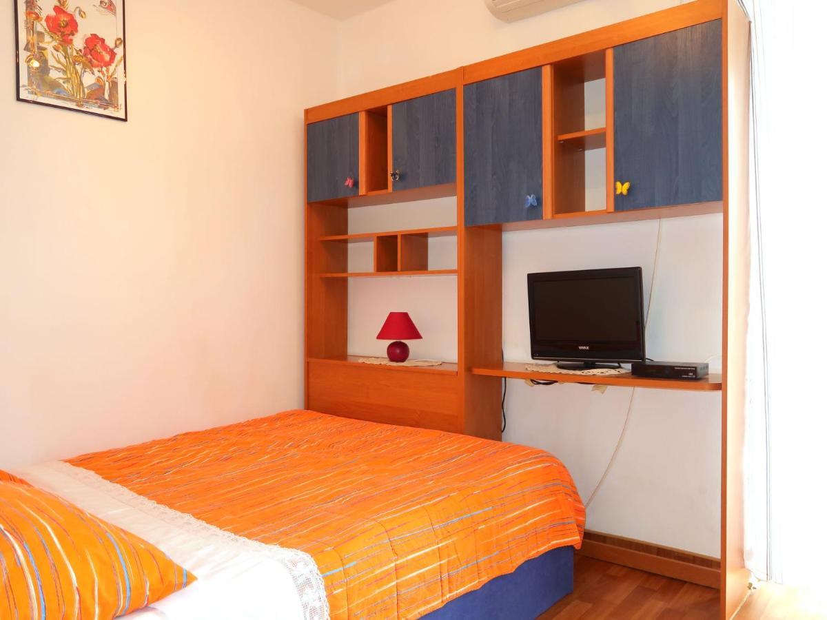 Holiday Home Mateja - Krk228 By Interhome Kornic Ngoại thất bức ảnh