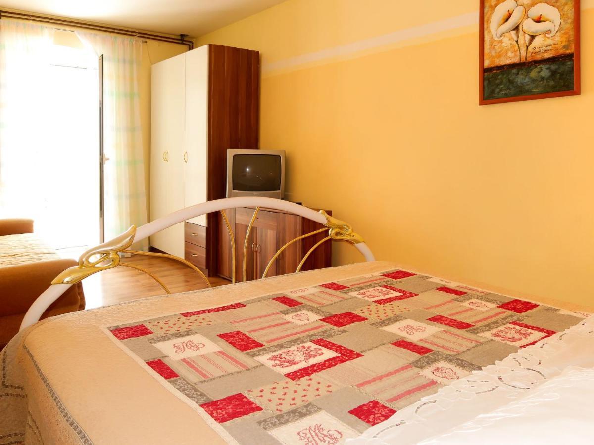 Holiday Home Mateja - Krk228 By Interhome Kornic Ngoại thất bức ảnh