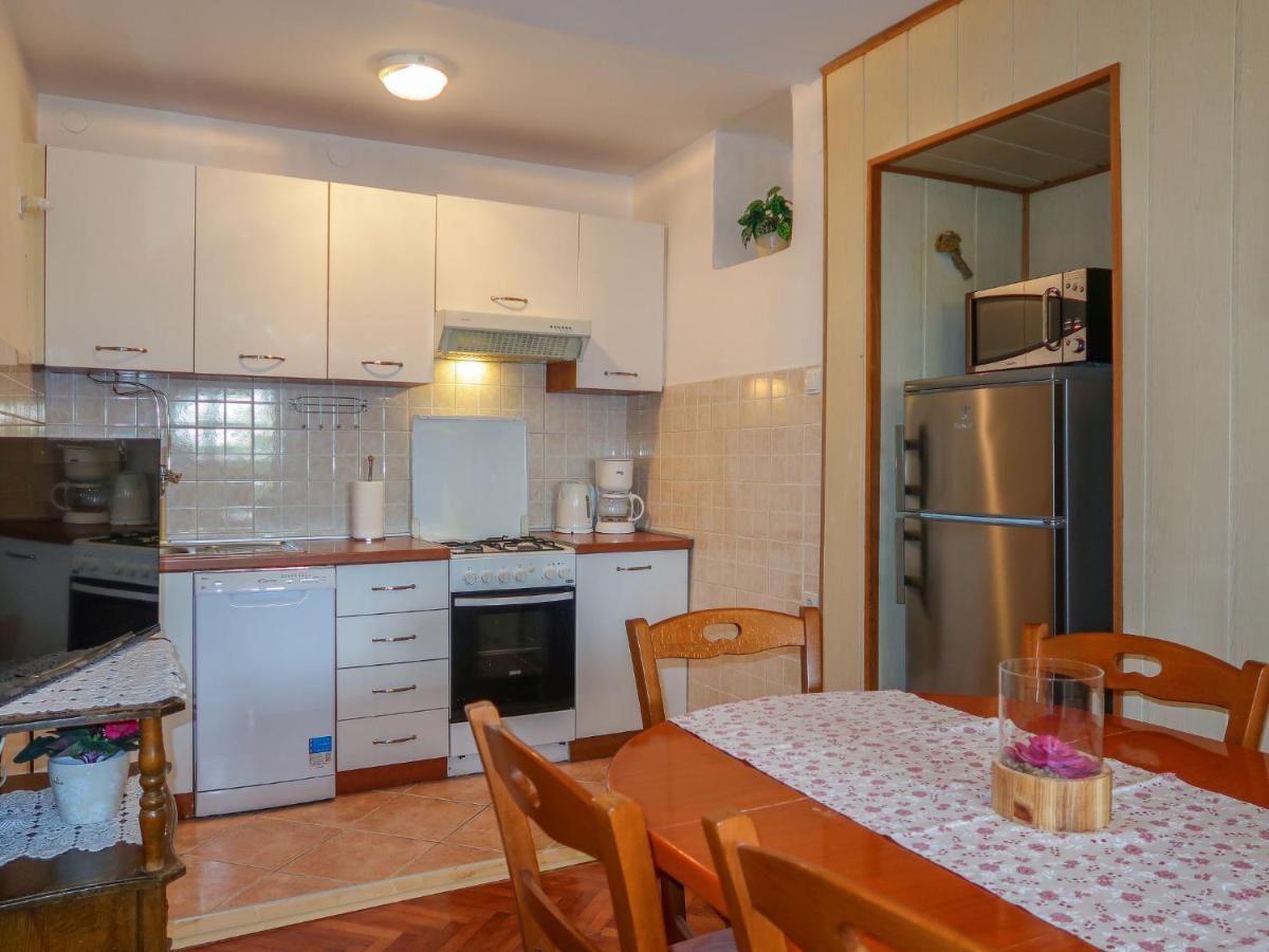 Holiday Home Mateja - Krk228 By Interhome Kornic Ngoại thất bức ảnh