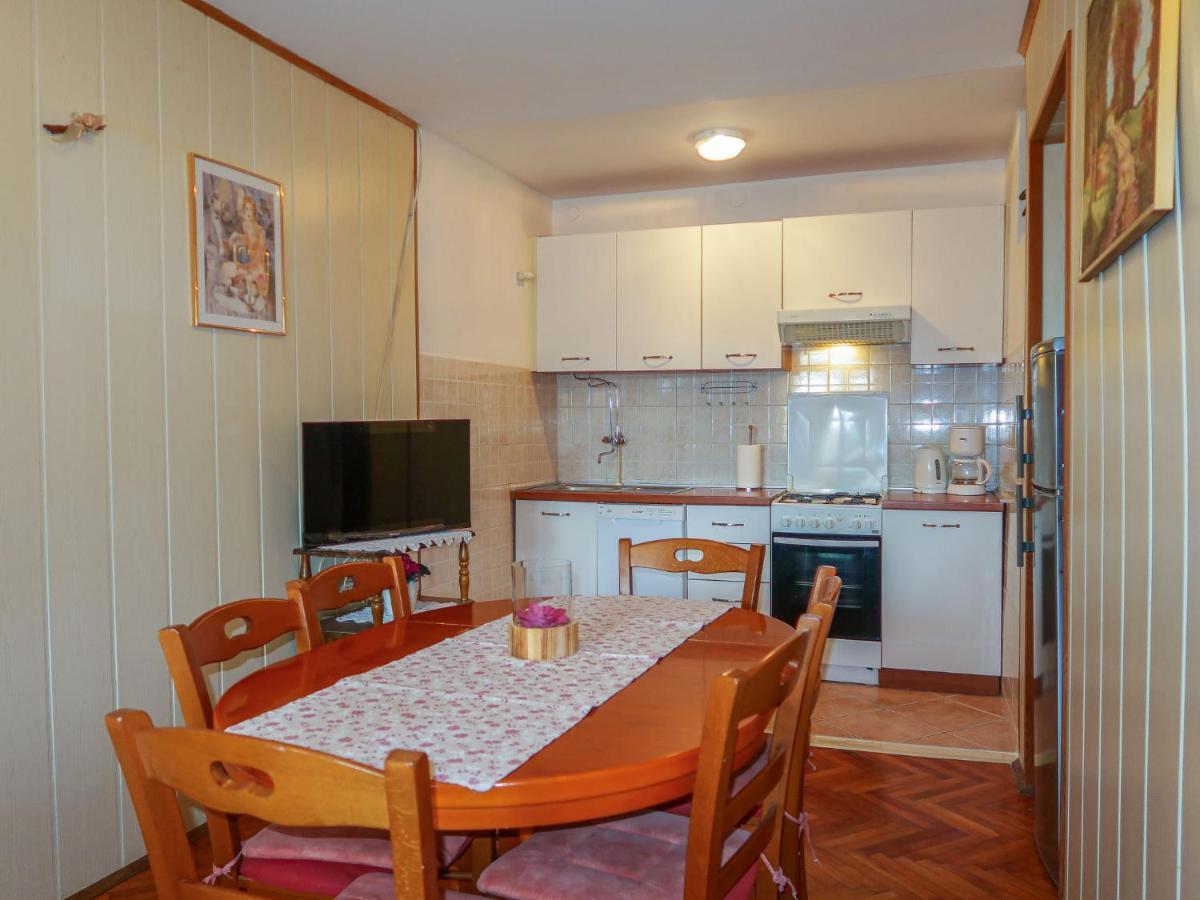 Holiday Home Mateja - Krk228 By Interhome Kornic Ngoại thất bức ảnh